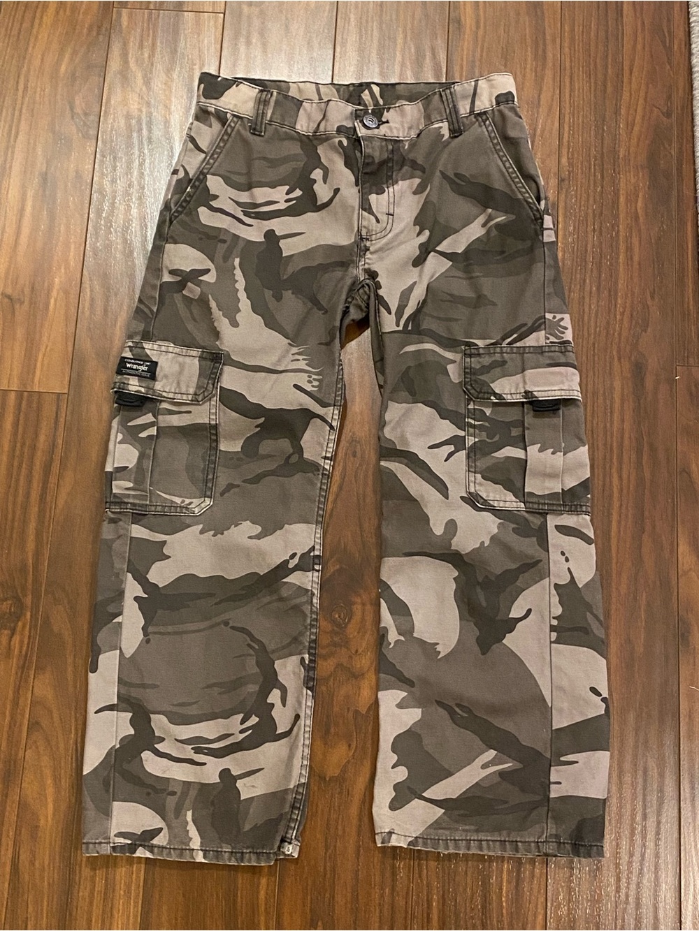 10 Husky Wrangler Camouflage Cargo Pants with adjustable waist Camo Hunting